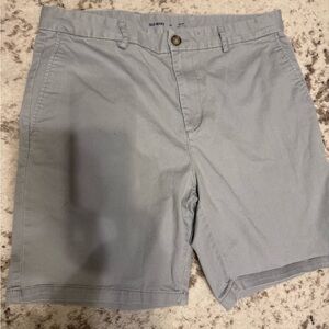 Men’s Old Navy 38 slim gray chino flat front shorts